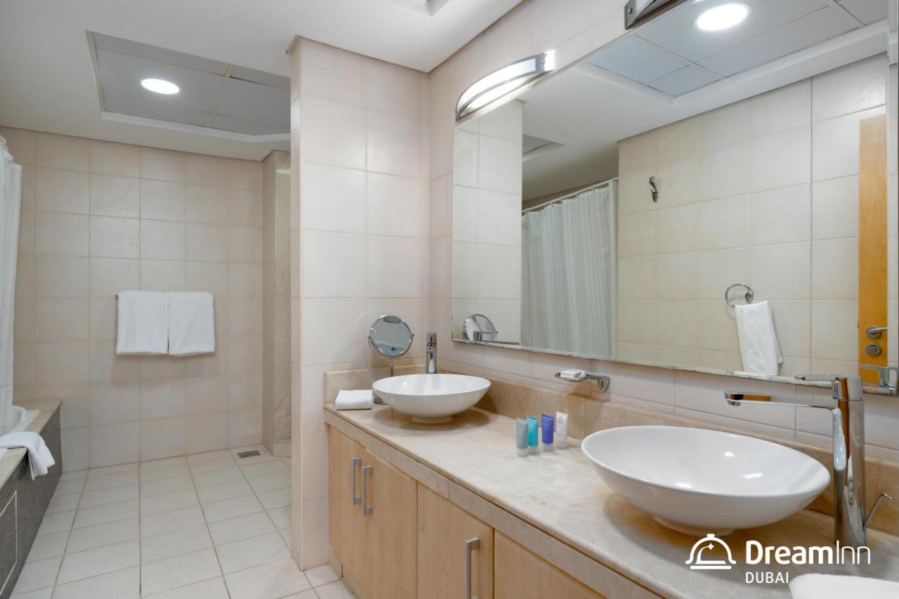 Dream Inn - Shoreline Palm Jumeirah ドバイ エクステリア 写真